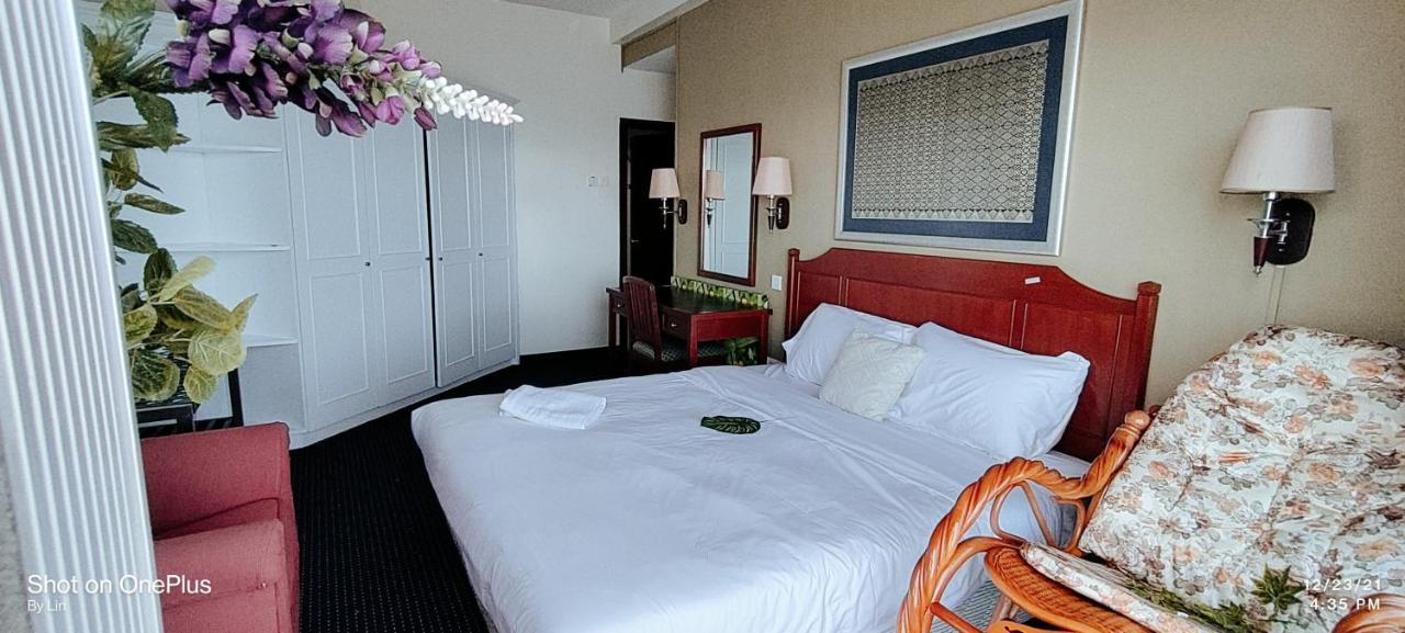 Sea View Paradise Apartment ทานจุงบุงาห์ ภายนอก รูปภาพ