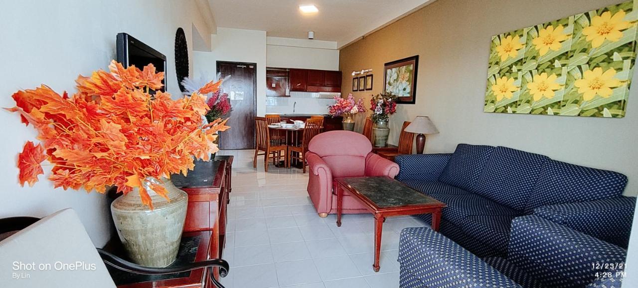 Sea View Paradise Apartment ทานจุงบุงาห์ ภายนอก รูปภาพ
