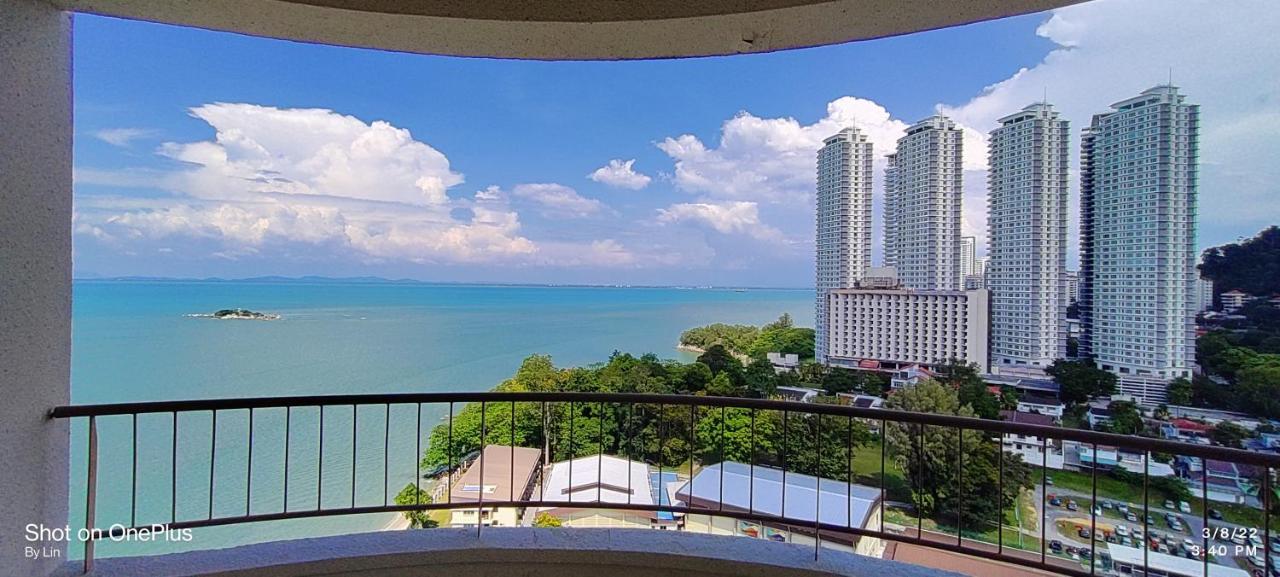 Sea View Paradise Apartment ทานจุงบุงาห์ ภายนอก รูปภาพ