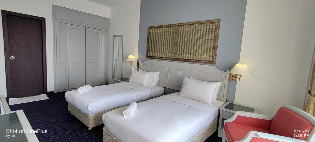 Sea View Paradise Apartment ทานจุงบุงาห์ ภายนอก รูปภาพ